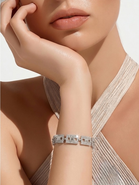 Vintage Jewelry - 💟 Vintage Rhinestone Baguette Link Bracelet